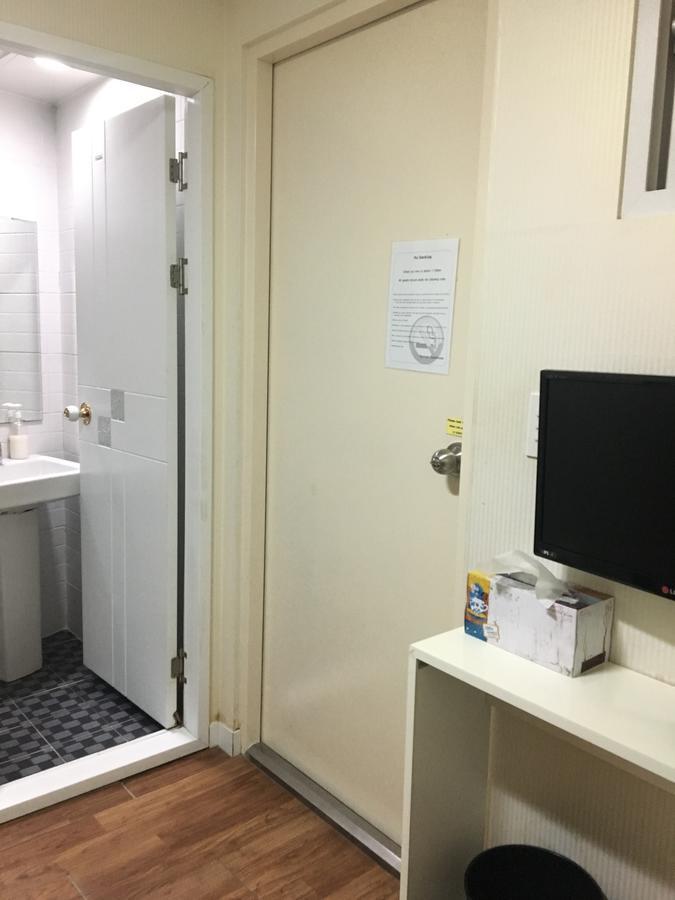 Myeong-Dong Good Stay Seoul Bagian luar foto