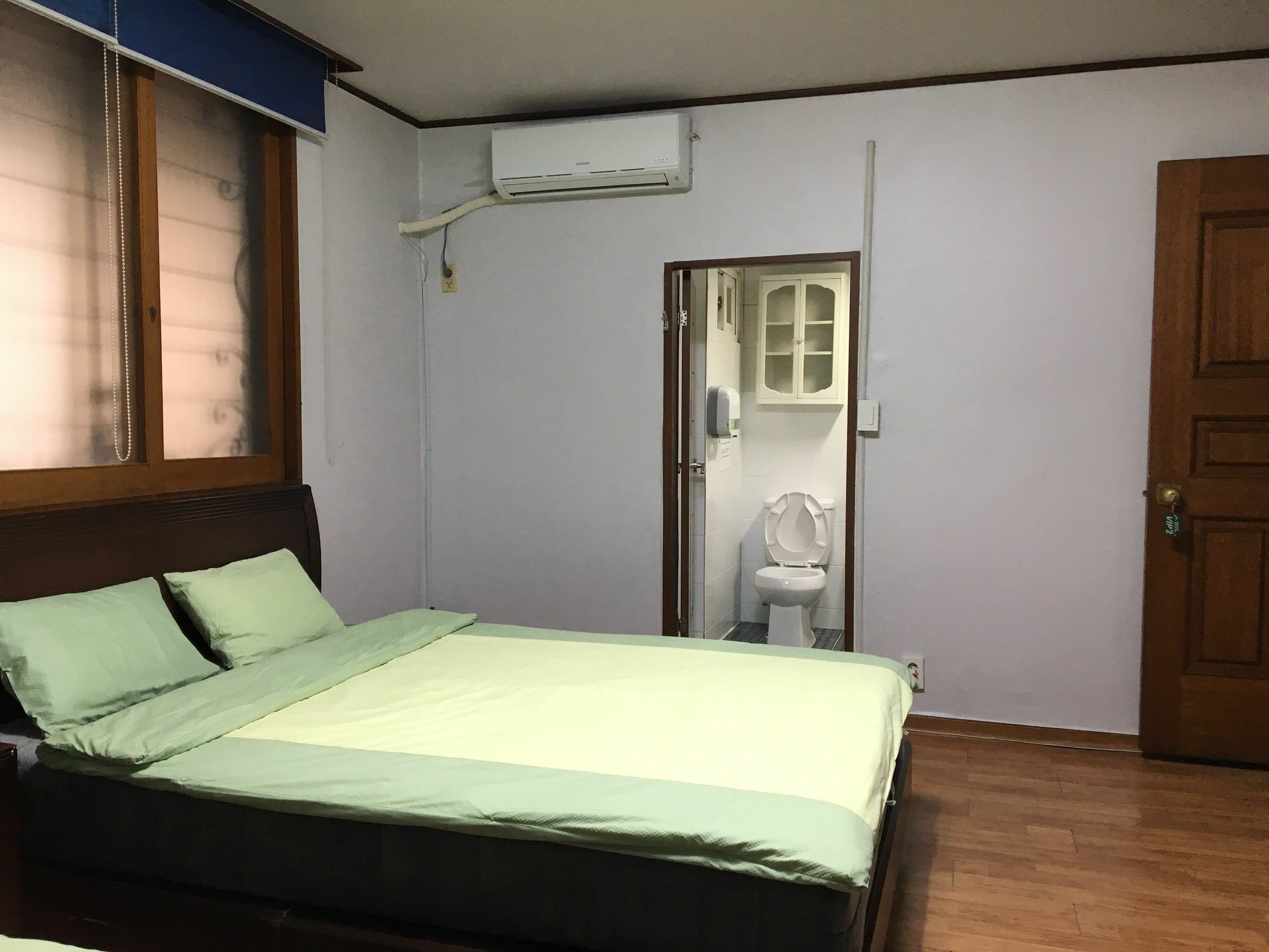 Myeong-Dong Good Stay Seoul Bagian luar foto